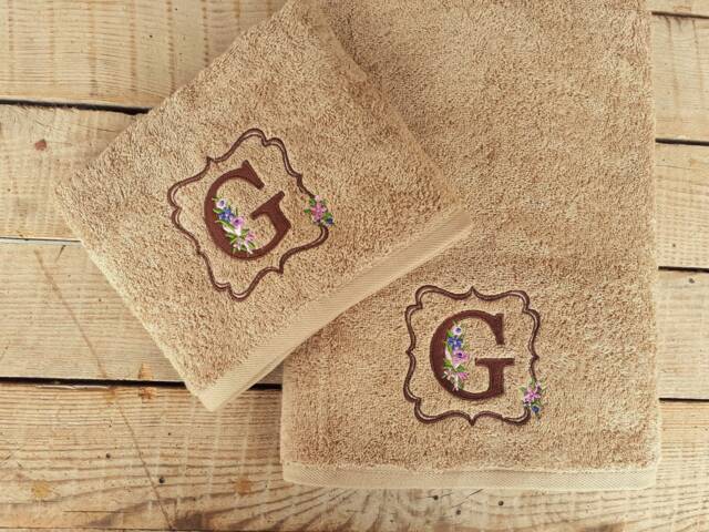 Custom Embroidery Personalized Monogrammed Hand Or Bath Towel/Floral Gift Initials Name On Maroon Navy Gray White Beige Brown - image 1