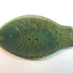 Soap Dish in Moss Green Glaze, Handmade Ceramic - thumbnail 3