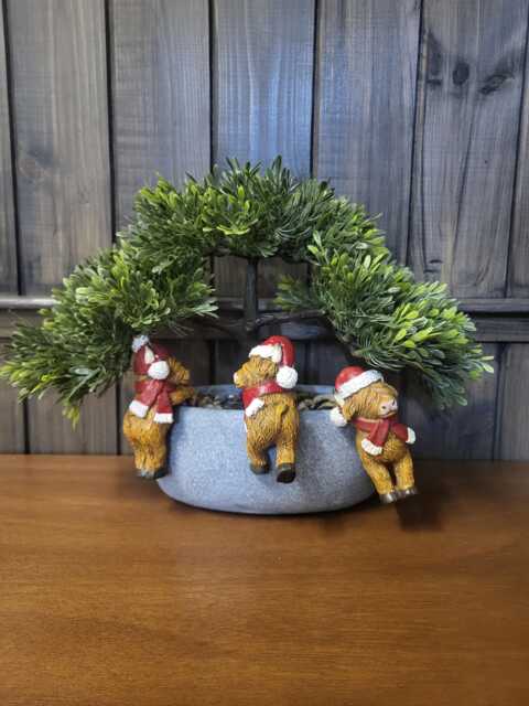 Christmas Highland Cow Pot Hangers - Cute Holiday Decorations For Planters, Festive Accessories, Farmhouse D??cor - image 1