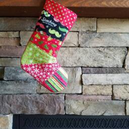 Red & Green Patchwork Christmas Stocking Ooak White Quilted - thumbnail 3