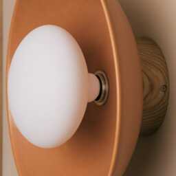 Terracotta Dawn Wall Light Sconce in Ceramic & Oak - thumbnail 3