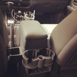 80 Series Rear Double Cup Holder - thumbnail 2