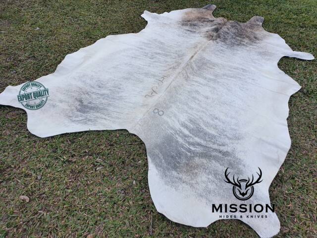 Gray Cowhide Rug Large Peau De Vache. Cow Skin - image 1