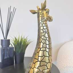 Gold Giraffe Head Figurine With Detailed Markings For Home Decor Or Gift - thumbnail 2
