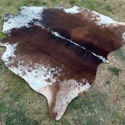 Exotic Brown & White Cowhide Rug-Exclusive Hair On For Rustic Home Decor-Luxurious Brazillian Floor Area Rug-Western Decor - thumbnail 2
