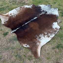 Exotic Brown & White Cowhide Rug-Exclusive Hair On For Rustic Home Decor-Luxurious Brazillian Floor Area Rug-Western Decor - thumbnail 3