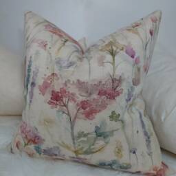 Voyage Ilinizas Poppy Country Floral Fabric Cushion Cover Home Meadow Flowers For Couch Sofa Statement - thumbnail 2