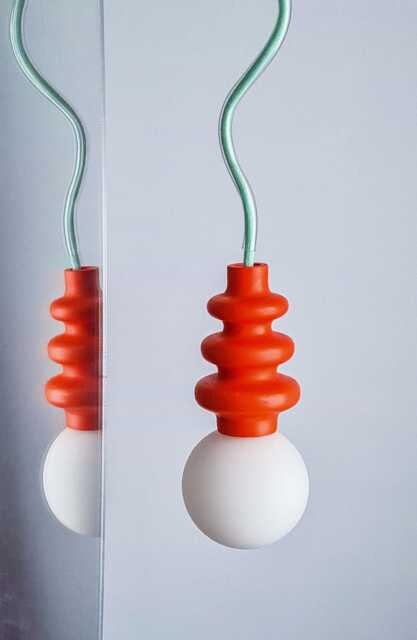 Handgemaakte Rode Hanglamp Jesmonite-Accentlicht Met Mintkleurige Kabel - image 1