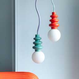 Handgemaakte Rode Hanglamp Jesmonite-Accentlicht Met Mintkleurige Kabel - thumbnail 2