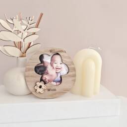 Personalised Photo Frame Mother's Day For Mum - Any Name Flower Shape - thumbnail 2