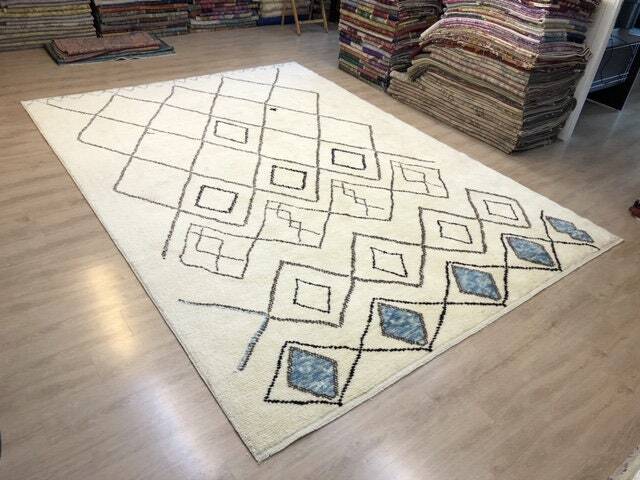 Handmade Berber Wool Rug Beige Moroccan Diamond Design - image 1
