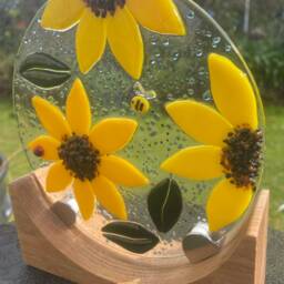 Handmade Fused Glass Sunflower Ornament With Oak Stand - thumbnail 3