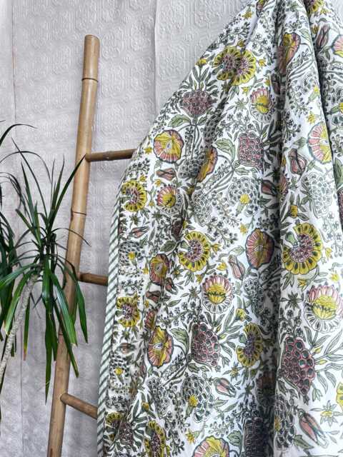Quilted Pure Cotton Reversible Bed Throw King Size Summer Indian Quilt - Handprint Country Spring Meadow Pastel Green White Botanical Garden - image 1
