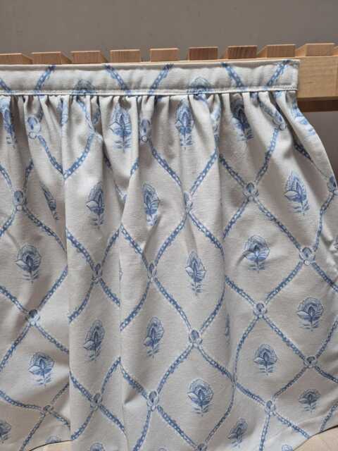 French Trelis Sink Skirt, For Bathroom, Utility Vanity Shelf Self Adhesive Stripes Curtains - image 1