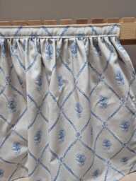 French Trelis Sink Skirt, For Bathroom, Utility Vanity Shelf Self Adhesive Stripes Curtains