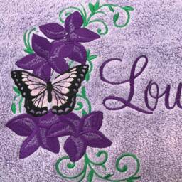 Personalized Lilac Towel Set Embroidered Butterfly Floral Design - thumbnail 3
