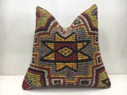Vintage Handwoven Kilim Pillow Cover, Turkish Sofa Cushion - 16x16 - thumbnail 1