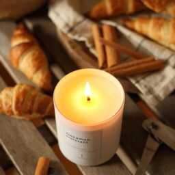 Cinnamon Croissant Soy Candle French Bakery Scent Cinnamon Foodie Sweet Vanilla Farmhouse Gift For Her Dessert Scented - thumbnail 3