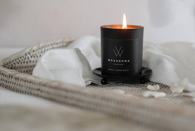 Mulled Wine Scented Soy Candle Vegan Christmas Candle - image 1