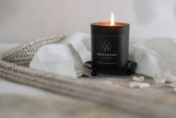 Mulled Wine Scented Soy Candle Vegan Christmas Candle - thumbnail 1