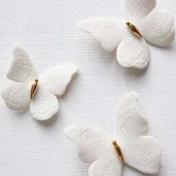 3 White Porcelain & Gold Butterflies With Lace Print For Wall Decoration - thumbnail 2