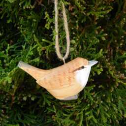 Carolina Wren Wooden Figurine - Hand-Carved Rustic Mini Bird Decor - thumbnail 4
