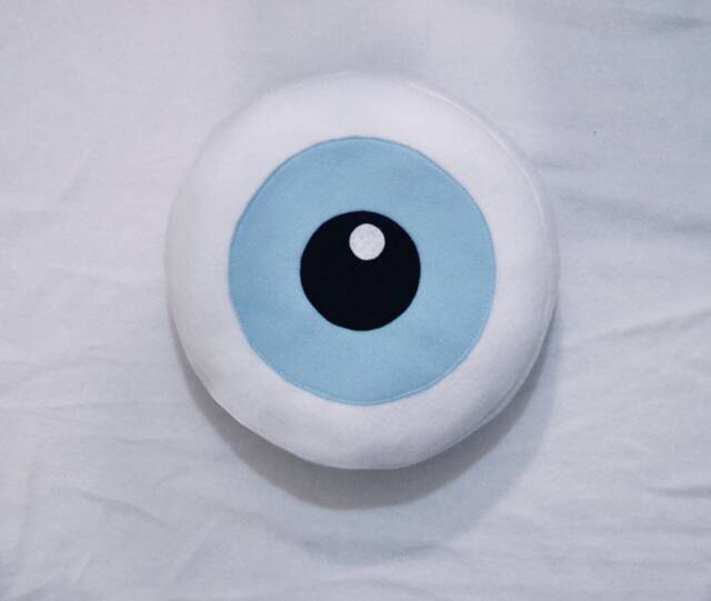 Giant All-Seeing Eyeball Pillow - image 1