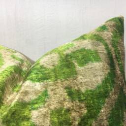 Handwoven Ikat Silk Pillow Cover, Green Velvet Replica - 20x20 - thumbnail 2