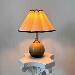 Handmade Brown Ceramic Small Tall Table Lamp 110-250V Pleated Scallop Black Trim Petal Shade Bedroom Kitchen Living Room Neutral Decor - thumbnail 3