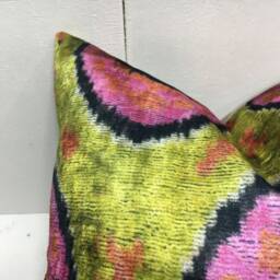 Handwoven Silk Ikat Pillow Cover 16x16, Modern Home Decor - thumbnail 3