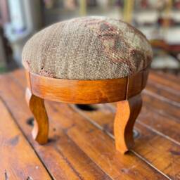 Vintage Kilim Ottoman Stool, Oval Beech Wood Foot Rest - thumbnail 3