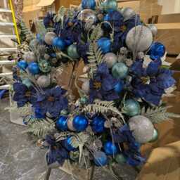 xl Giant Blue Christmas Wreath, Blue & Silver Large Wreath, 120 cms Wreath - thumbnail 2