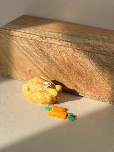 Chicken & Carrots Candle Wax Melts - Decorative Handmade Novelty Unique Food Lookalike Gifts Soy - image 1