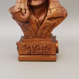 Sherlock Holmes Figurine Bust - Handpainted Bronze Detailed Sculpture With Violin & Magnifying Glass Embossed - thumbnail 4