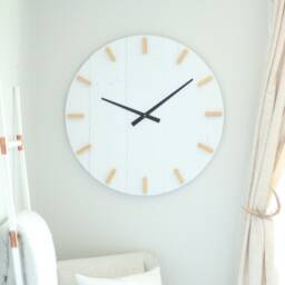 Large White Barn Wood Wall Clock - 30 - thumbnail 4
