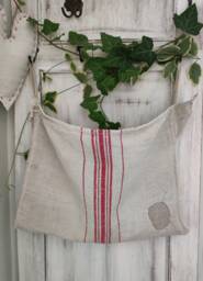 Patched Grain Sack Christmas Wall Pocket, Primitive Red Holiday Decor - Hd101 - thumbnail 1