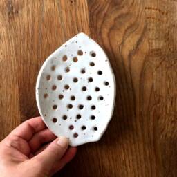 Handmade White Clay Soap Dish With Drain Farmhouse Stoneware Bowl - thumbnail 3