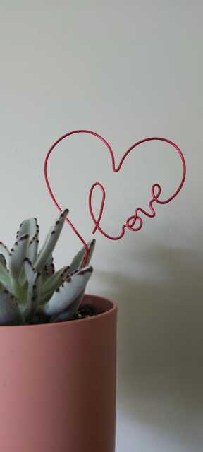 Lots Of Love Wire Plant Stake. Indoor Decor. House Decor. Plant Bling. Pal. Trellis. Support - image 1