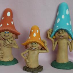 Polka Dot Mushroom Man - Quirky Garden Decor, Mother's Day Gift - thumbnail 4