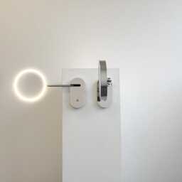 Lupa??? Illuminated Wall-Attached Magnifying Make-Up Mirror - thumbnail 3
