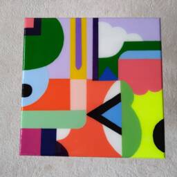 Colorful Abstract Resin Side Table Funky Pop Art Coffee Table - thumbnail 3