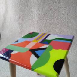 Colorful Abstract Resin Side Table Funky Pop Art Coffee Table - thumbnail 2
