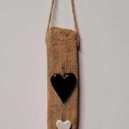Character Driftwood & Ceramic Black & White Heart Wall Hanging Plaque Shabby Chic - thumbnail 2