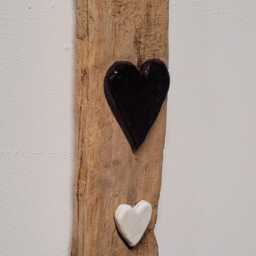 Character Driftwood & Ceramic Black & White Heart Wall Hanging Plaque Shabby Chic - thumbnail 3