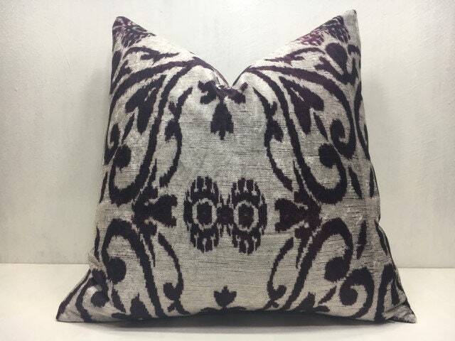Handwoven Silk Ikat Pillow Cover, Turkish Decor - 20x20 - image 1