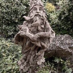 Stone Garden Tree Wizard Hand Cast Statue Ornament - thumbnail 4