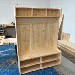 Coat Rack With Pigeon Holes & Shoe Ready To Paint Or Stain - thumbnail 2