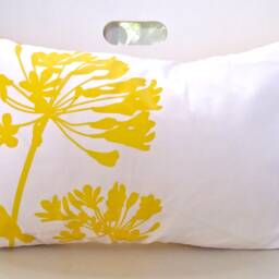 Yellow Print On Off White Cotton Cardinal Agapanthus Rectangle Pillow - thumbnail 2