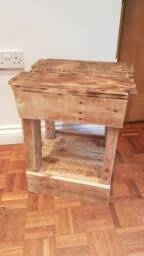 Pallet Wood Table - thumbnail 2