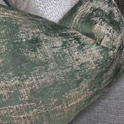 Elegant Olive Green Cushion Cover With Gold Shimmer - Luxury Scatter Pillow For Sofa & Bed Decor Curico Ashley Wilde - thumbnail 2